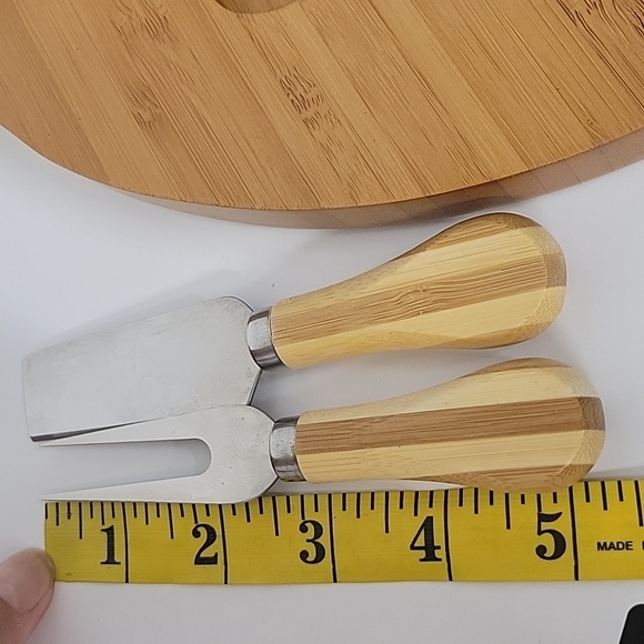 20" Bamboo Staved Cutting Board CheeseServing Platter Leaf Shaped Hidde - Picture 11 of 11